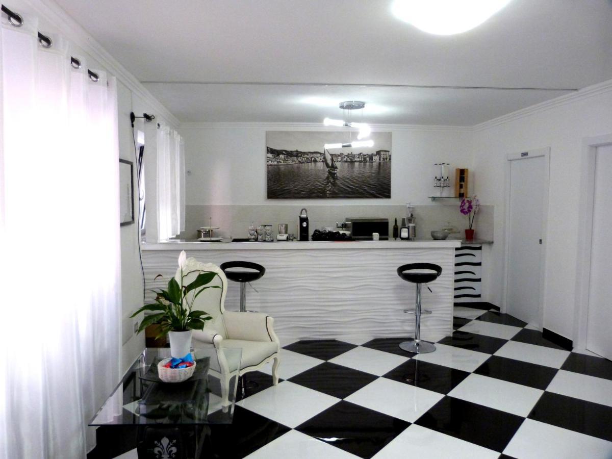لا ماداّلينا Clelia'S Boutique Rooms & Suites المظهر الخارجي الصورة